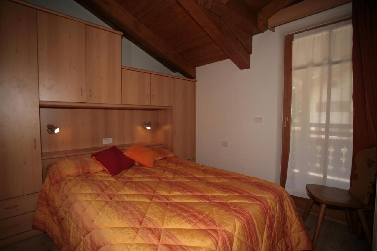 Villetta Ai Pini Deluxe Canazei Bagian luar foto