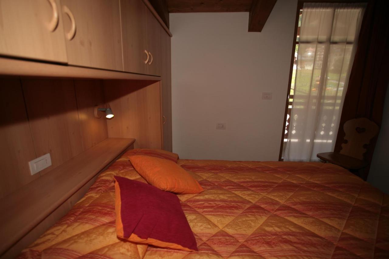 Villetta Ai Pini Deluxe Canazei Bagian luar foto