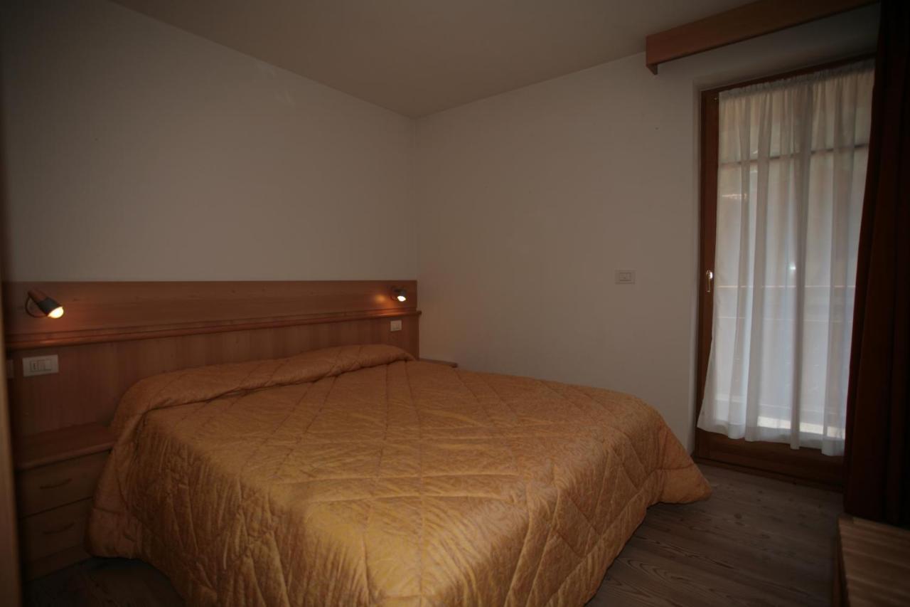 Villetta Ai Pini Deluxe Canazei Bagian luar foto