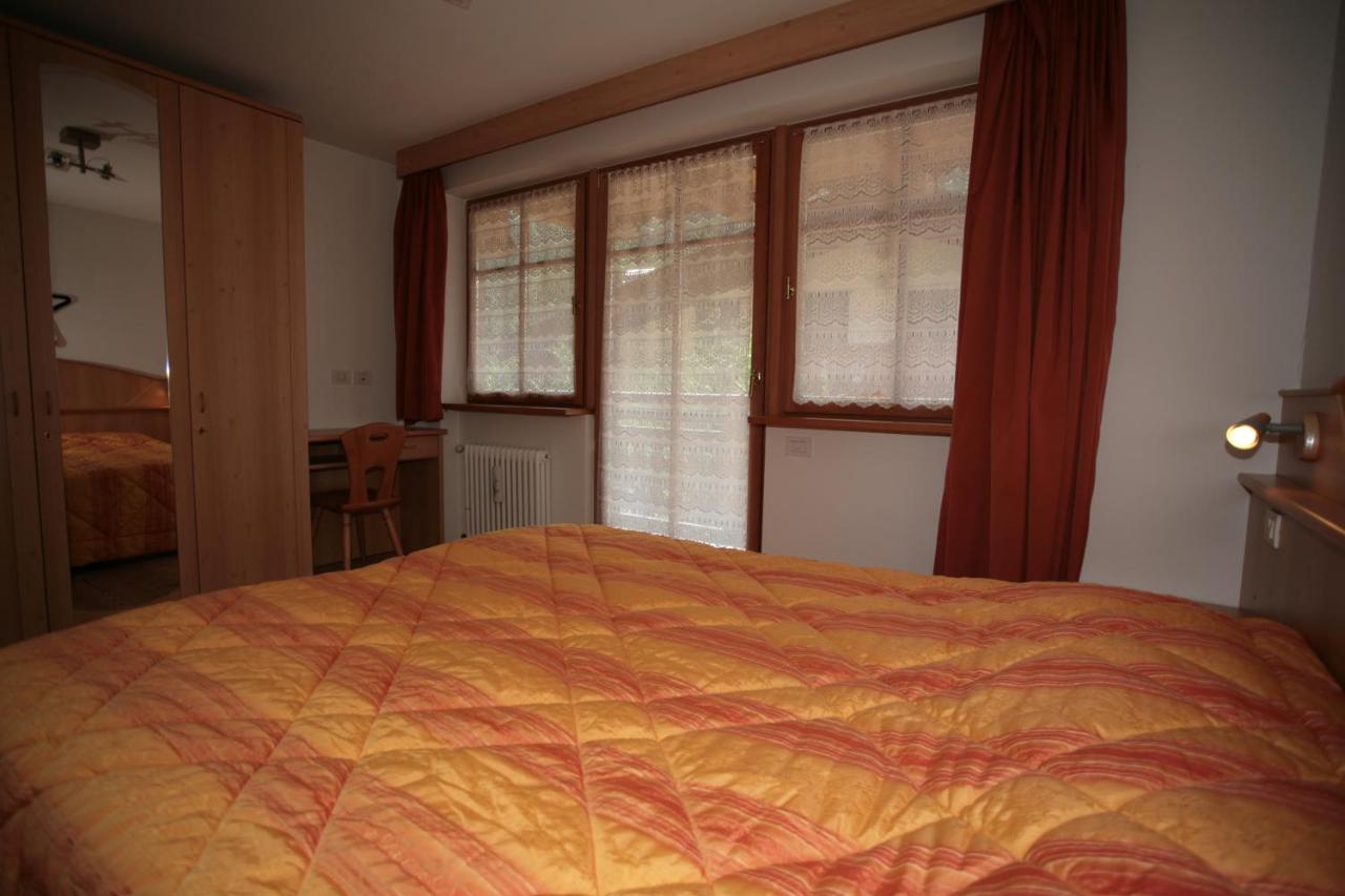 Villetta Ai Pini Deluxe Canazei Bagian luar foto
