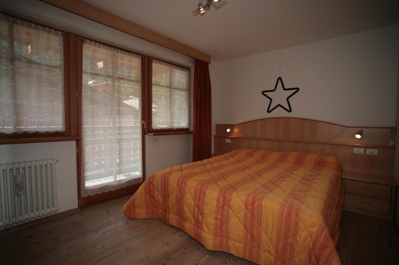 Villetta Ai Pini Deluxe Canazei Bagian luar foto